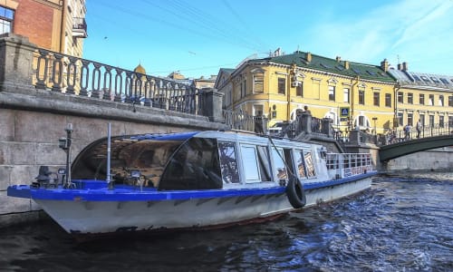 Boat tour along the canals of St. Petersburg St. Petersburg, Russia