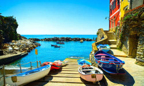 Boat tour in Cinque Terre Italy