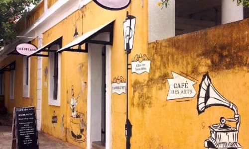 French Quarter cafes and restaurants (Cafe des Arts Pondicherry