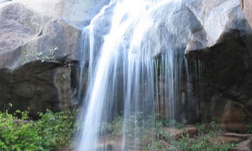 Jalagamparai Waterfalls Yelagiri