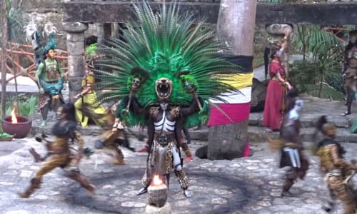 Mayan dances Cancun