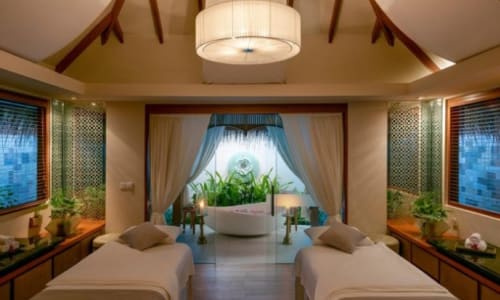 Relaxing spa treatment Maldives