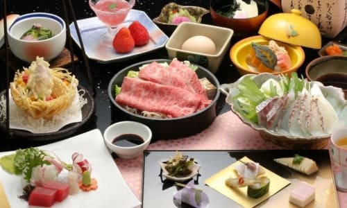 Restaurants with local delicacies Arima Onsen