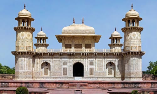 Tomb of Itimad-ud-Daulah Golden Triangle, India
