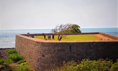 Vattakottai Fort Kanniyakumari